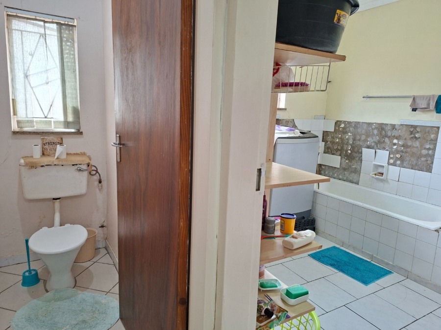 6 Bedroom Property for Sale in Universitas Free State